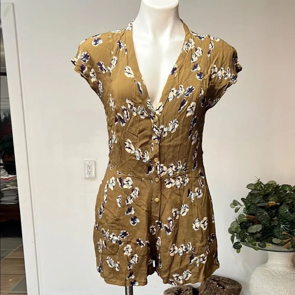 Staring at Stars Brown Floral Romper